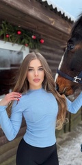 Polina female de Ukraine