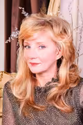 See profile of Larisa