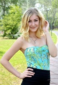 Yulya female from Ukraine