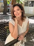 See profile of Natali