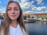 Anja female de Russie