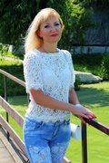 Yulia female from Ukraine