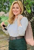 See profile of Svetlana
