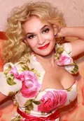 Valentina female from USA