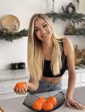 See profile of Tati