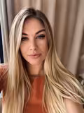See profile of Tati