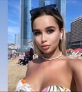 See profile of Nina