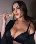 Karina female Vom Ukraine