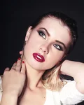 See profile of Anna