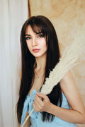 Alina female from Ukraine
