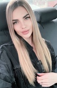 Vika female from Ukraine