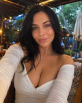 See profile of Valeria