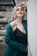 See profile of Nadejda
