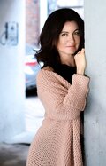 See profile of Stella