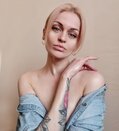 See profile of Valeriya 