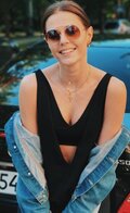 See profile of Valeria