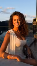 See profile of Yelyzaveta