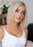Marina female from Kuwait