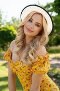 Vika female from Kazakhstan
