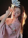 See profile of fanxiaojin