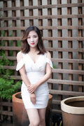yanjiening female from China