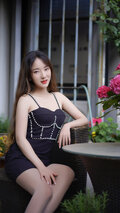 Yue Zhao female из Китай