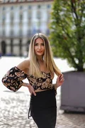 Yuliana female from Italy