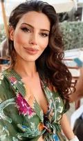 Anna female from United Kingdom