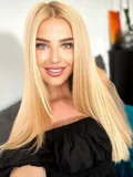 Julie female from Belgium