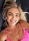Anna female from Belgium