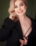 See profile of Natali