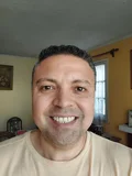 See profile of Héctor