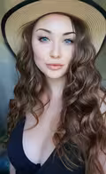 Alyona female de Ukraine