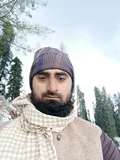  male from Pakistan