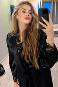 See profile of Yelyzaveta