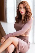 Julia female from Ukraine