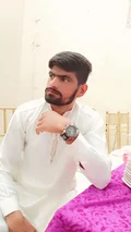  male de Pakistan