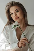 Karina female Vom Romania