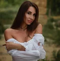 Iryna female from Ukraine