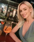 Iryna female from Ukraine
