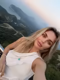 Alena female from Ukraine
