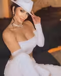 Olena female from Ukraine