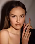 Bohdana female 来自 乌克兰