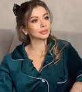 Viktoriya female from Italy