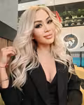 See profile of Karlita