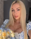 Yana female from Ukraine