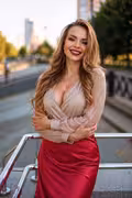Larisa female from Ukraine