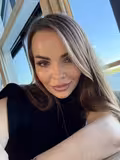 See profile of Larisa
