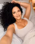 Claudia female from Argentina