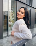 See profile of Valeria